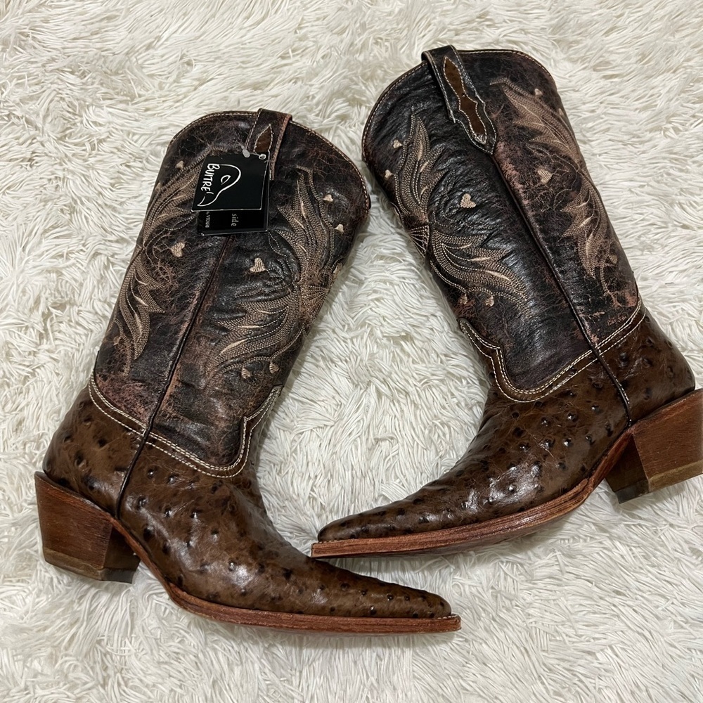 El Buitre by Veary Western Women’s boots - NWT